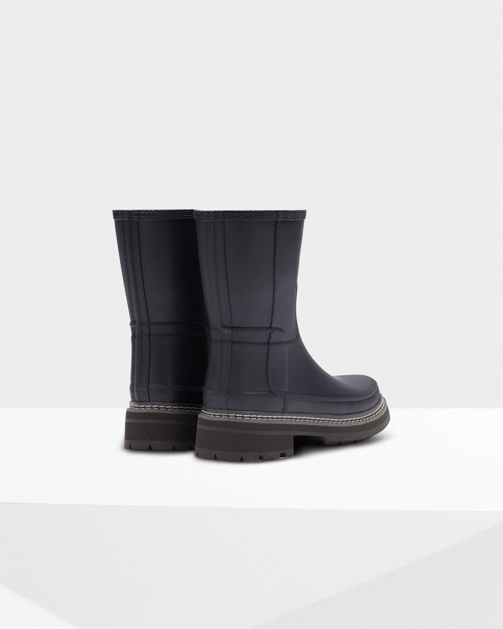 Hunter Refined Stitch Detail Short Rain Boots - Cheap Online Womens Navy - AIKLRH231